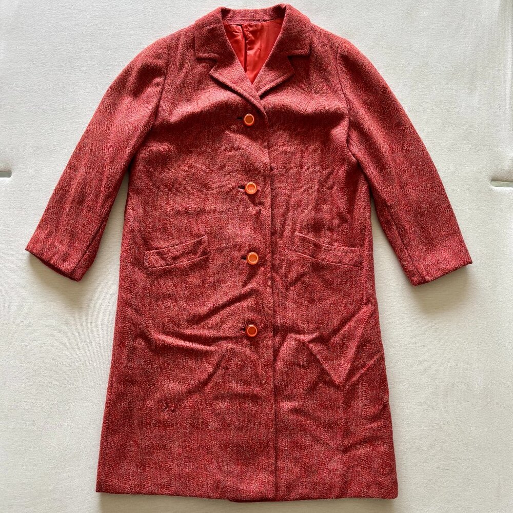 Vintage Cranberry Wool Tweed Weave Coat with Bakelite-Look Buttons Medium